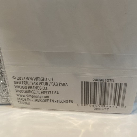 Bondex Glitter Patches Silver 4pk No Sew Iron On Patches Crafts Clothing Design - Picture 10 of 13